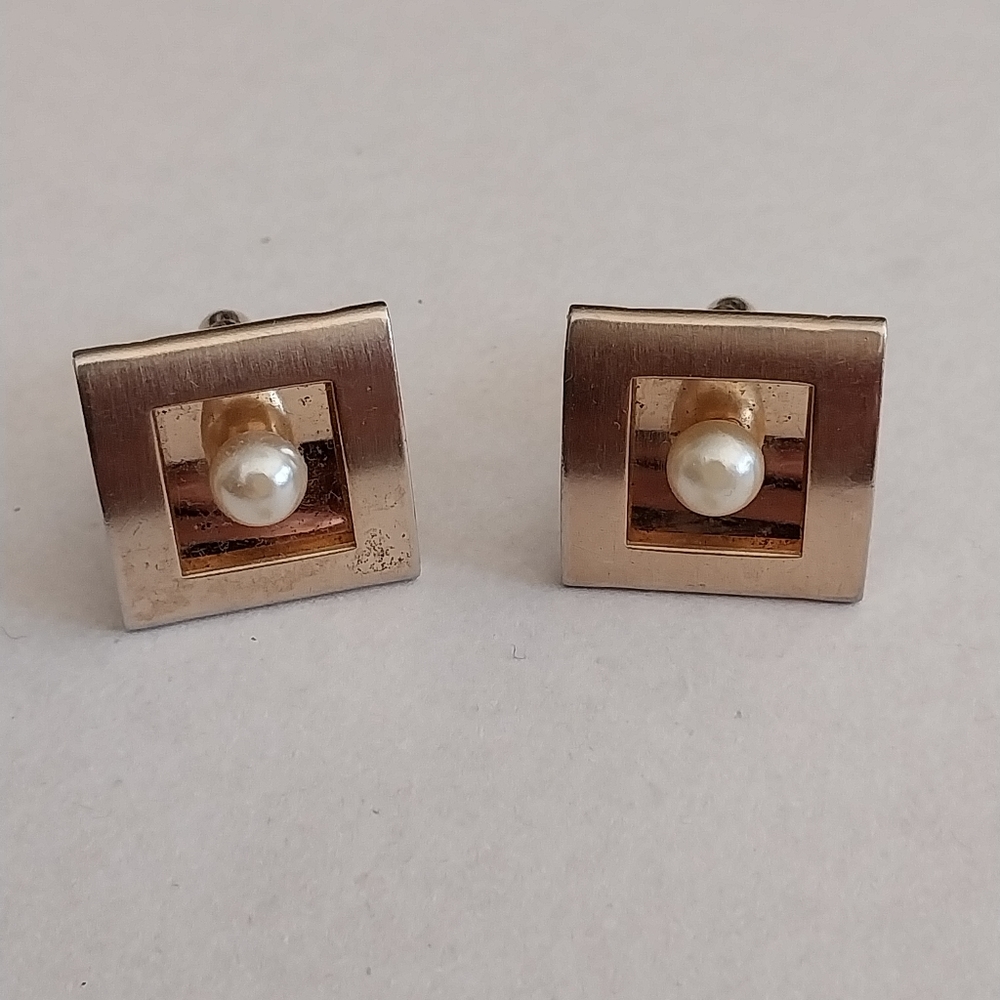 Vtg Anson Square Gold-toned Faux Pearl Cuff Links